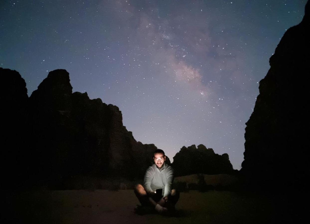White Desert Camp ワディ ・ラム エクステリア 写真