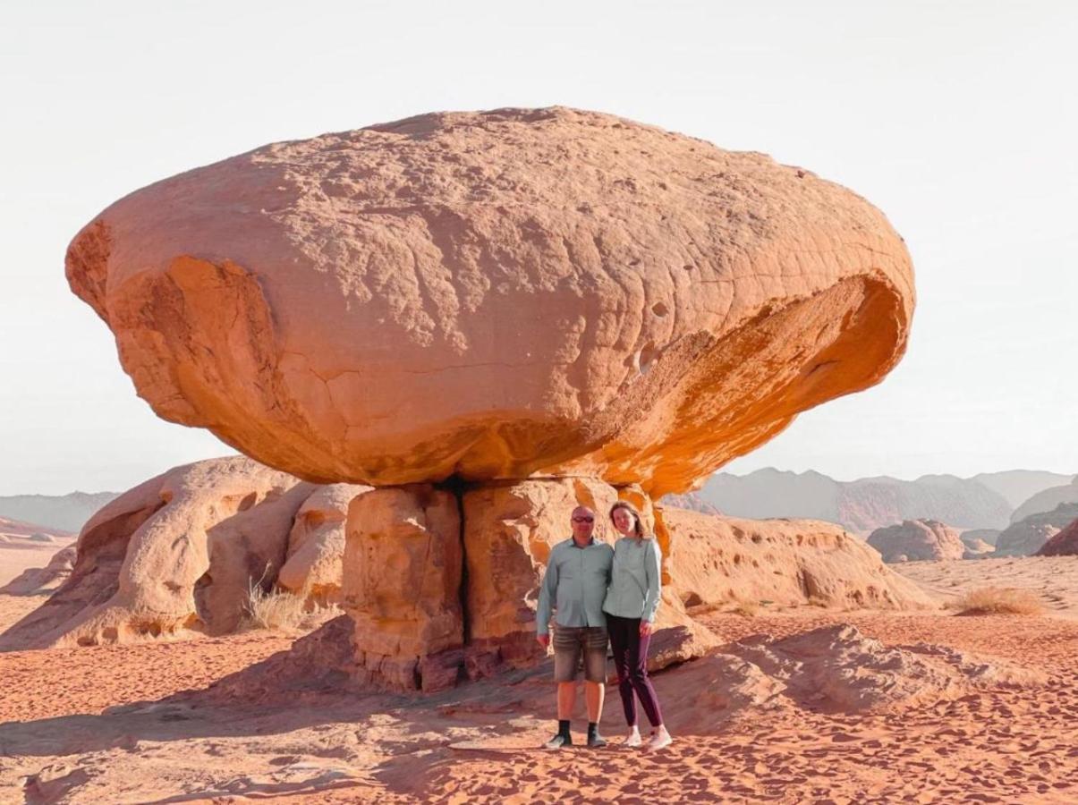 White Desert Camp ワディ ・ラム エクステリア 写真