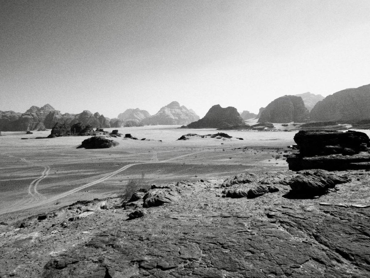 White Desert Camp ワディ ・ラム エクステリア 写真