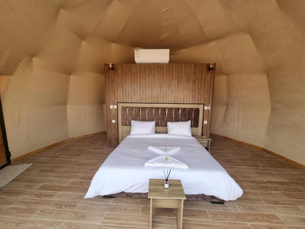 White Desert Camp ワディ ・ラム エクステリア 写真