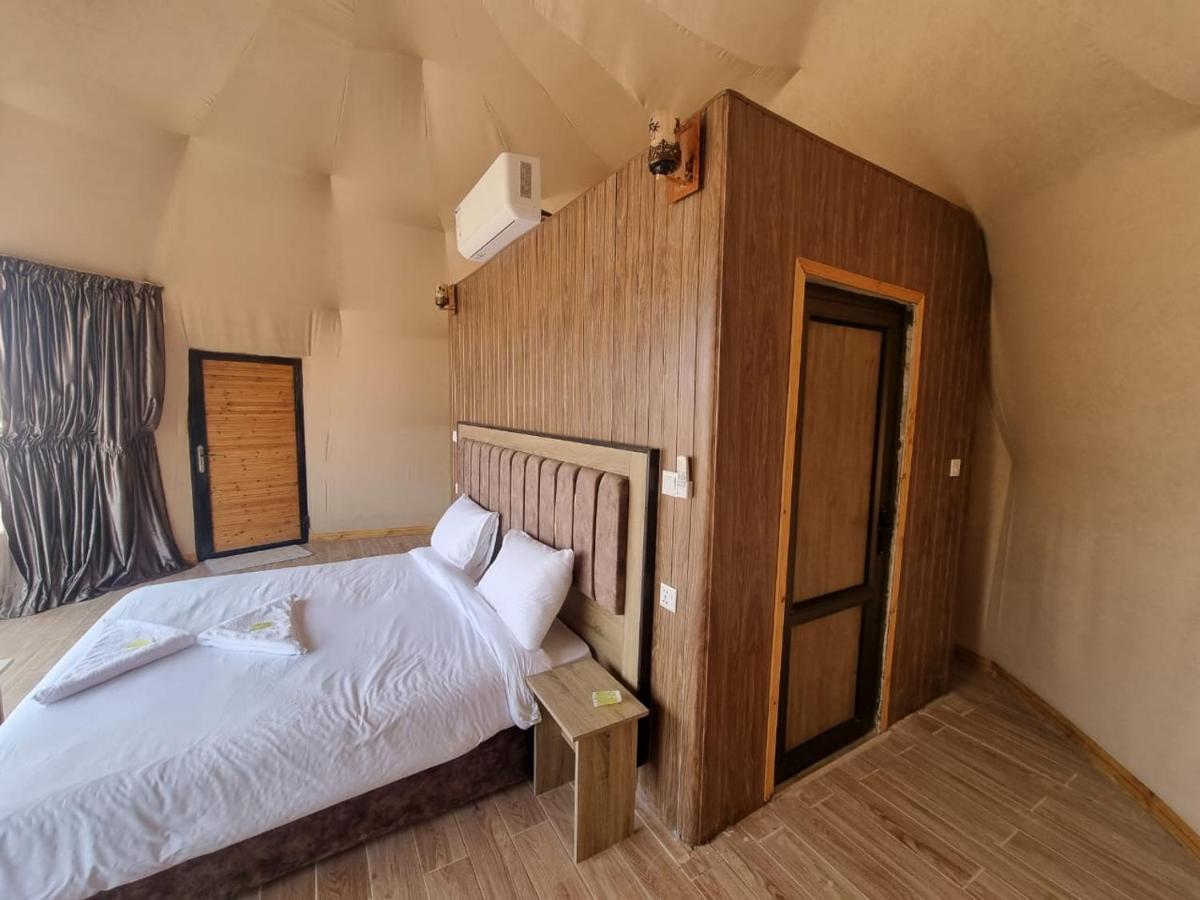 White Desert Camp ワディ ・ラム エクステリア 写真